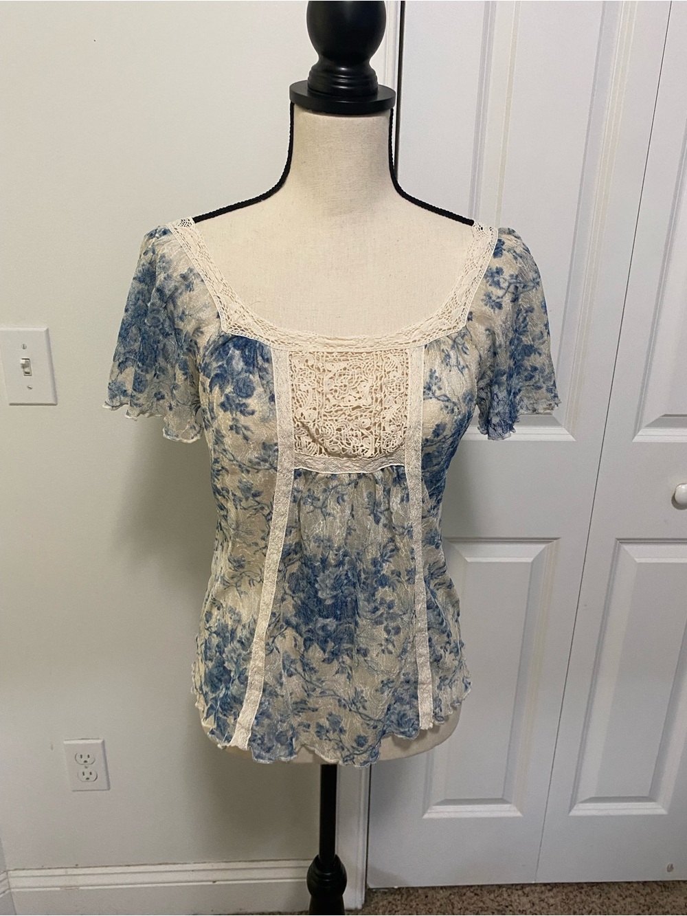 Denim & Supply Ralph Lauren Blue Floral Lace-Trim Square Neck Top